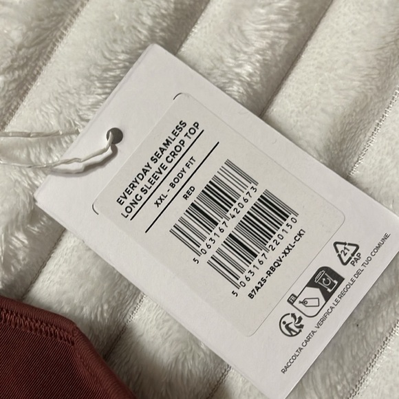 Gymshark Everyday Seamless Long Sleeve Crop Top | Size XXL - Picture 3 of 4